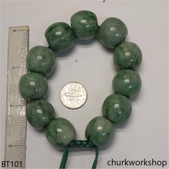 Green barrel beads jade bracelet