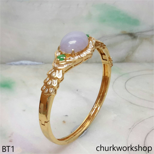 18k yellow gold lavender oval jade bangle