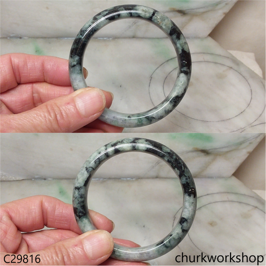 Moss green mix black splotches jade bangle
