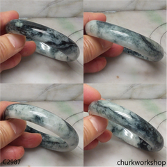 Moss green mix black splotches jade bangle