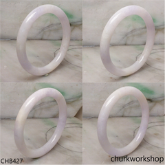Light lavender jade bangle