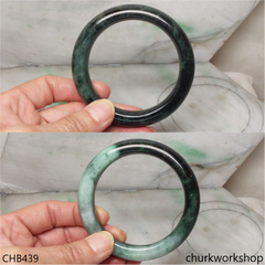 Mix light & dark green jade bangle