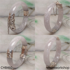 Pale lavender hinges jade bangle