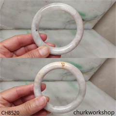 Pale lavender jade bangle