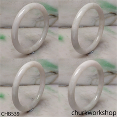 Pale lavender bangle