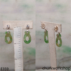 Green mix yellowish jade carving earrings