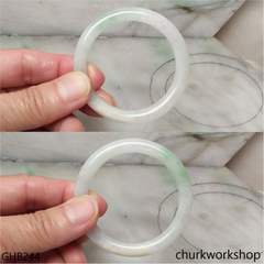 Small light green jade bangle