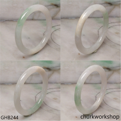 Small light green jade bangle
