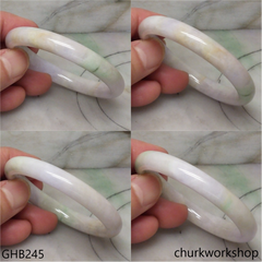 Small pale lavender jade bangle