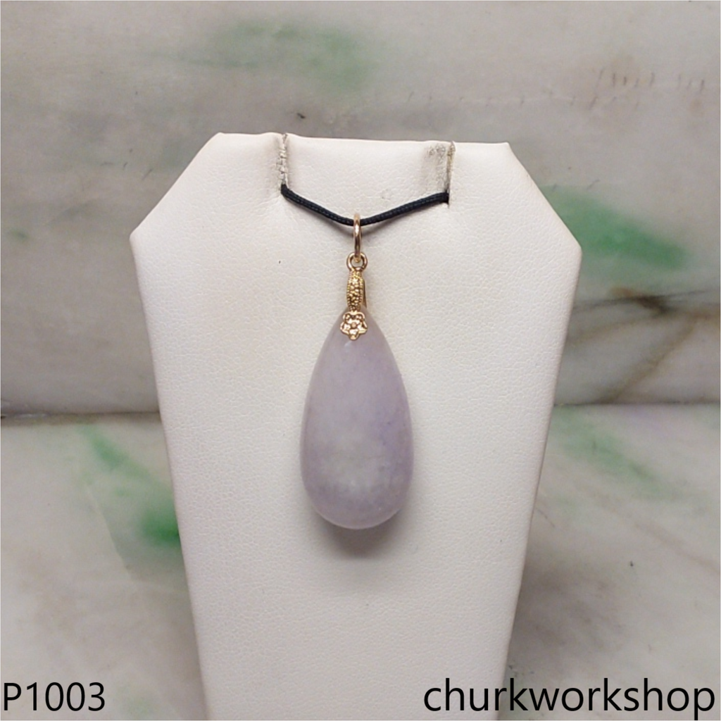 Lavender jade pendant