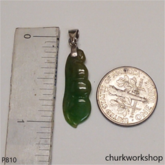 Green jade small bean pendant