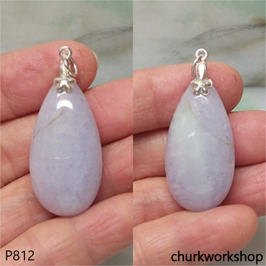 Lavender jade pendant