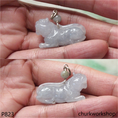Light lavender jade tiger pendant