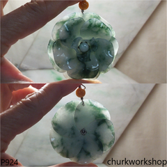 Flower jade pendant