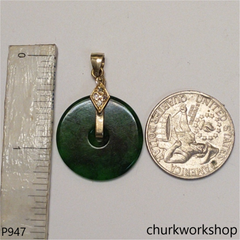 14K gold deep green flat disc pendant
