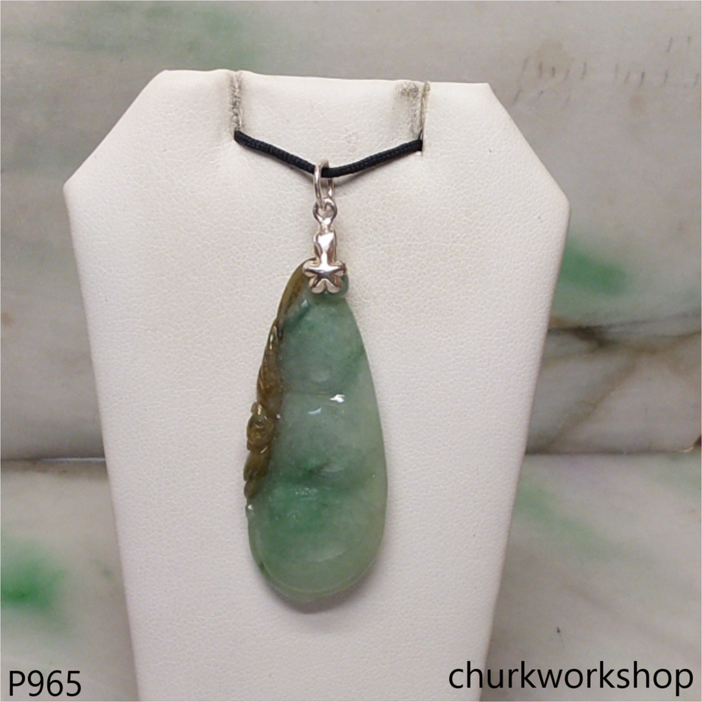 Light green jade bean pendant