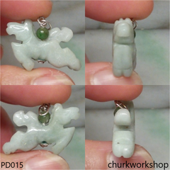 Small jade horse pendant