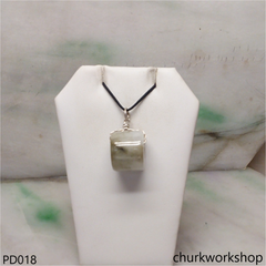 Grayish white jade tubes