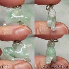 Small jade horse pendant
