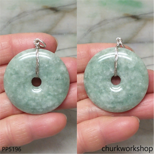 Molt green jade Donut pendant