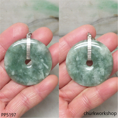 Molt green jade Donut pendant