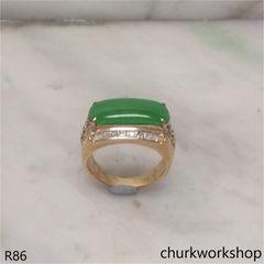 Green jade 18K diamond ring