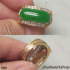 Green jade 18K diamond ring