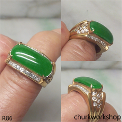 Green jade 18K diamond ring