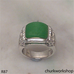 Unisex 18K white gold jade ring