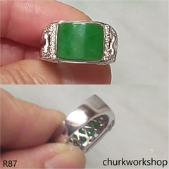 Unisex 18K white gold jade ring