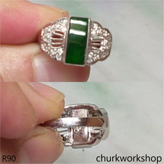 18k white gold deep green jade ring