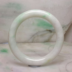 Reserved to ChaSisdope Lavender jade bangle (balance)