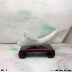 Natural jadeite locust