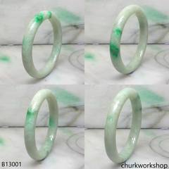 Pale green with splotches apple green jade bangle