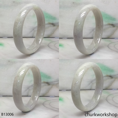 Pale lavender jade bangle