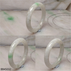 Pale green jade baby bangle
