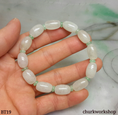 White barrel beads bracelet