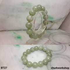 Light green beads bracelet