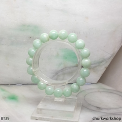 Light green beads bracelet