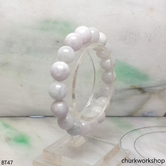 Pale lavender beads bracelet