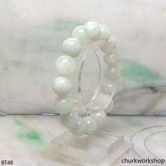 Pale green beads bracelet