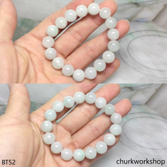 Pale green beads bracelet
