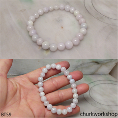 Light lavender beads bracelet