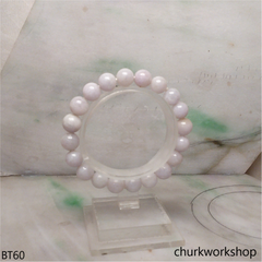 Light lavender beads bracelet