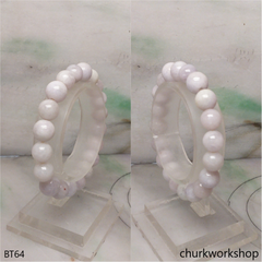 Light lavender beads bracelet