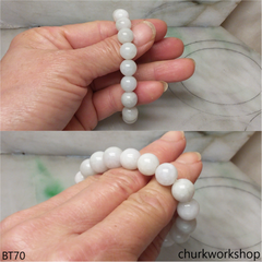 Pale lavender beads bracelet