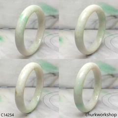 Small white base with green jade bangle