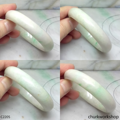 Light green mix pale lavender jade bangle