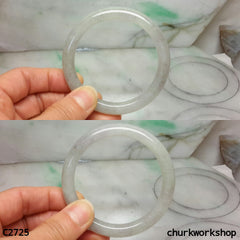 Pale lavender mix pale green bangle
