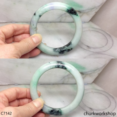 Large light green mix dark green & lavender jade bangle